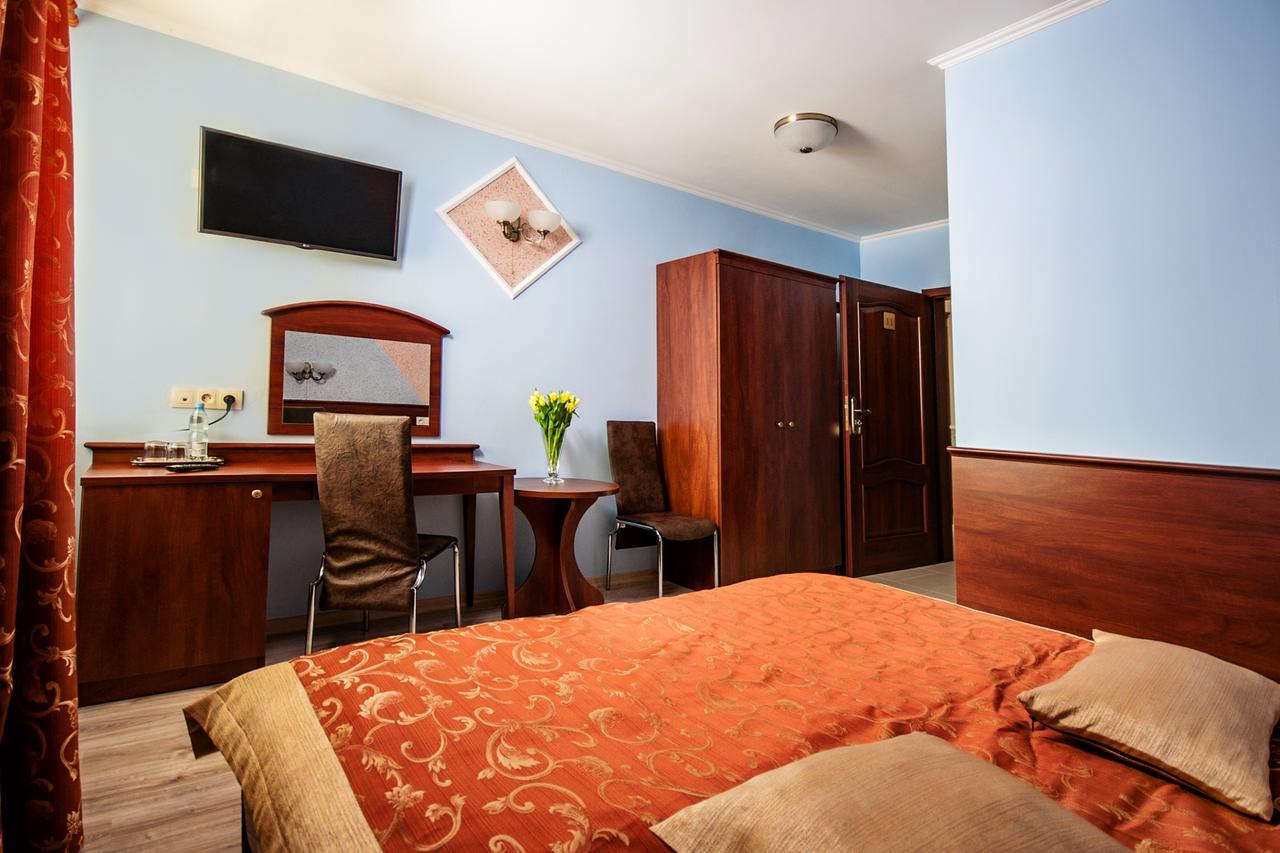 Hotel Irys Lublin Exterior photo