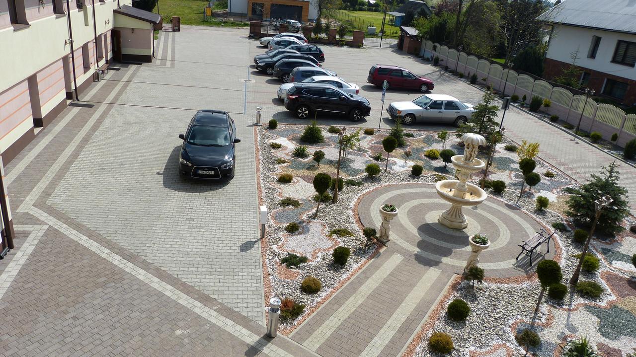 Hotel Irys Lublin Exterior photo